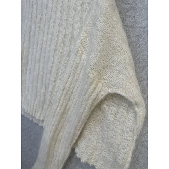 Free People Alpaca Blend Slouchy Oversized Sweater Cream Cowl Neck Fluffy Sz XS - Picture 5 of 16
